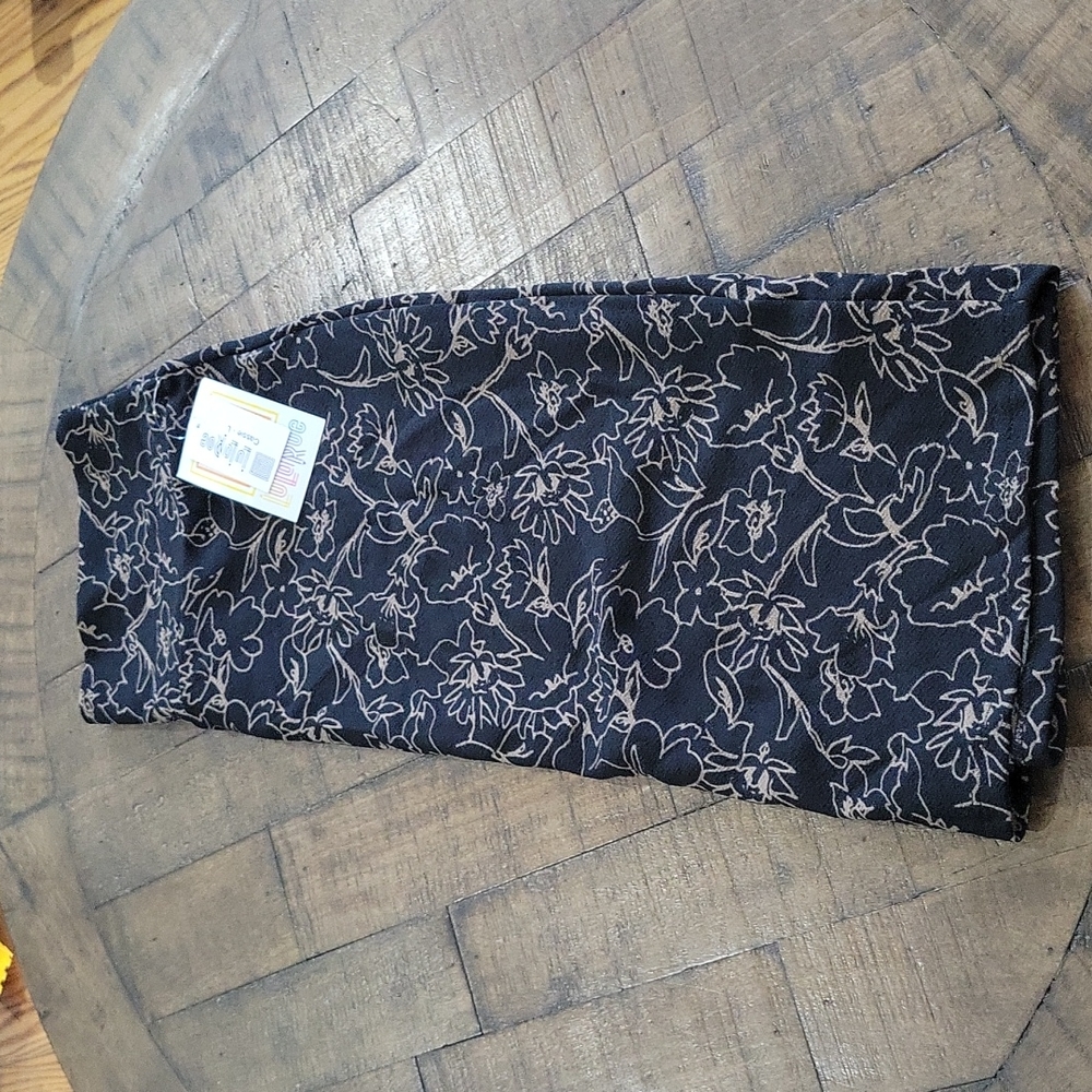 LuLaRoe Cassie
